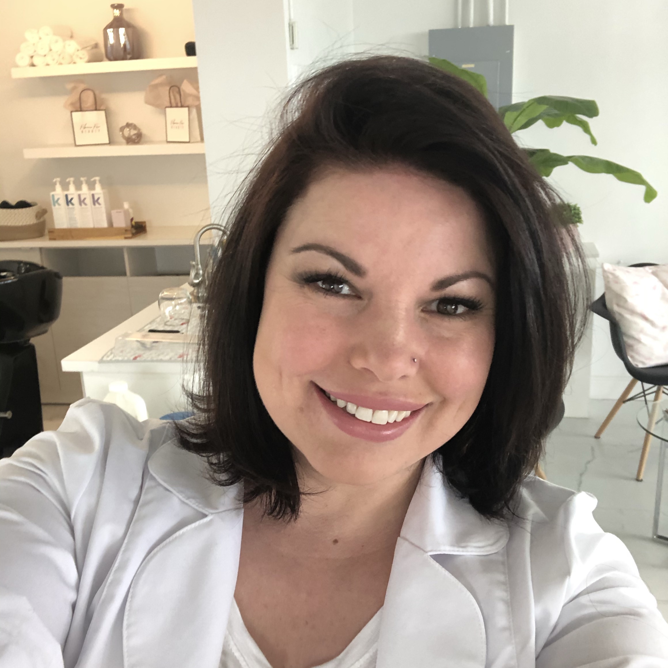 Housekeeper Brandy K., Kanata